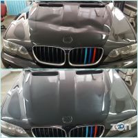 Капот BMW X5 після граду — до і після ремонту PDR